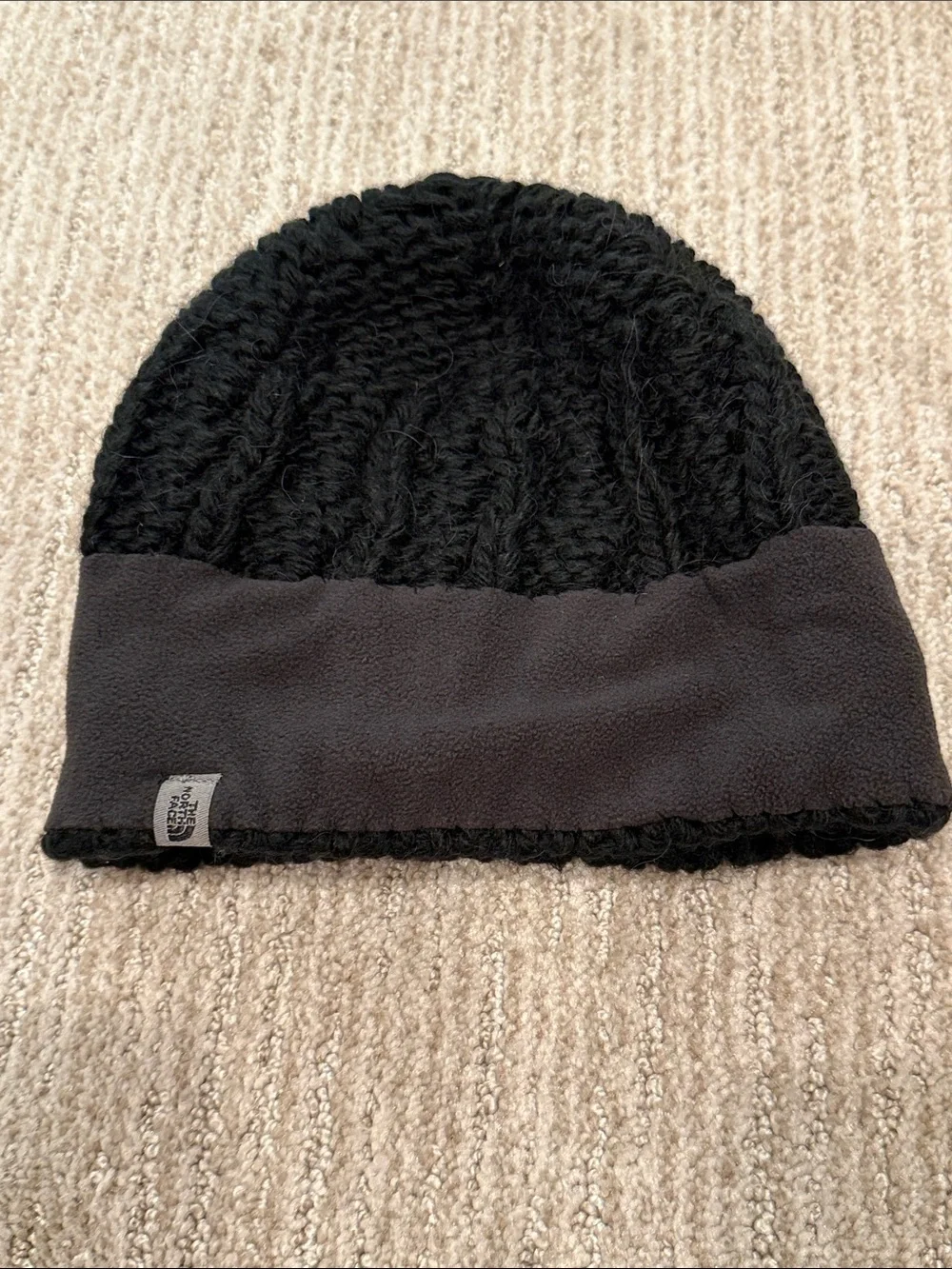 The North Face Kids/Womens Cable-Knit Beanie Pair - Black and Cream